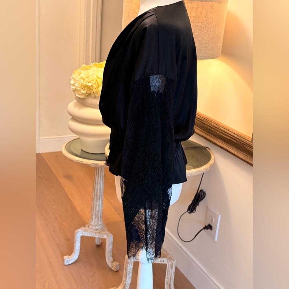 Lloyd/Ford Elegant Black Silk Women's Blouse - Picture 3 of 8